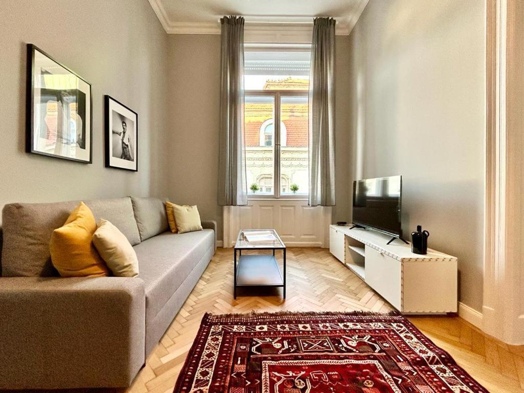 Gellert Danube Panorama Apartment Budapest Bagian luar foto