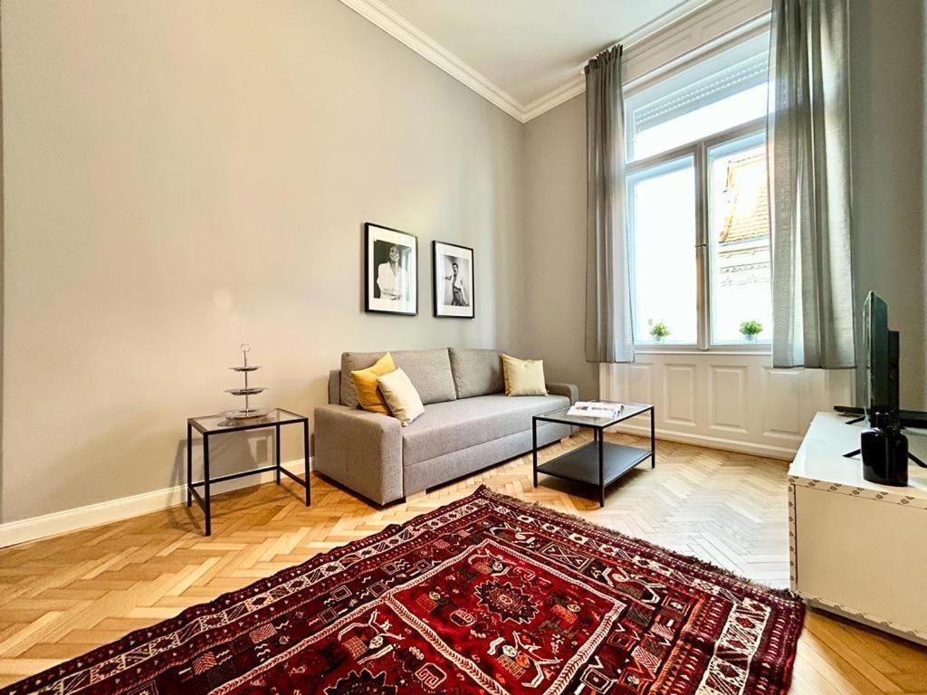Gellert Danube Panorama Apartment Budapest Bagian luar foto